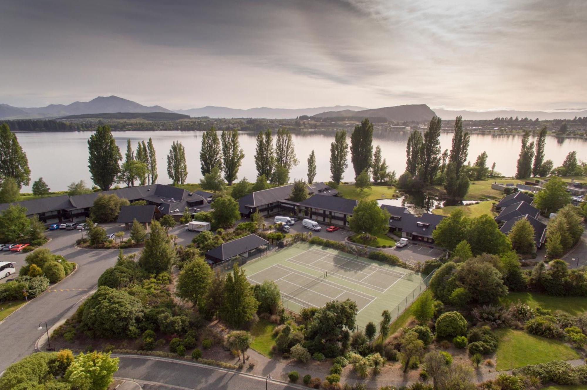 Edgewater Hotel Wanaka Eksteriør billede