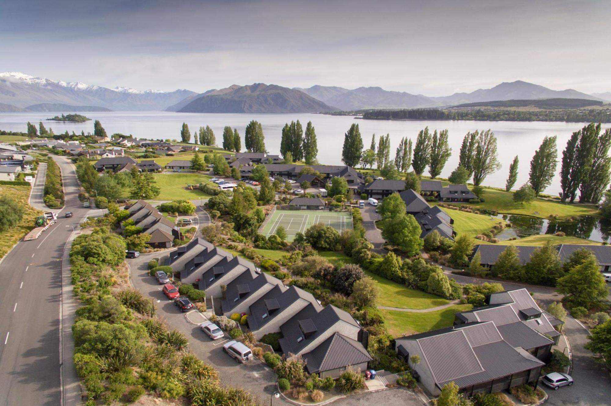 Edgewater Hotel Wanaka Eksteriør billede