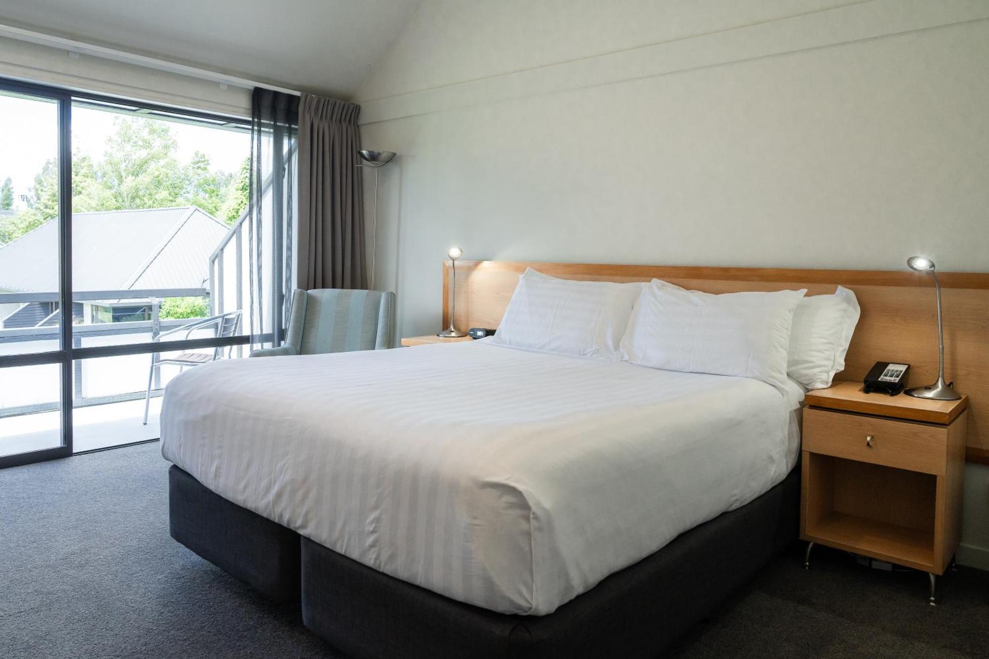 Edgewater Hotel Wanaka Eksteriør billede